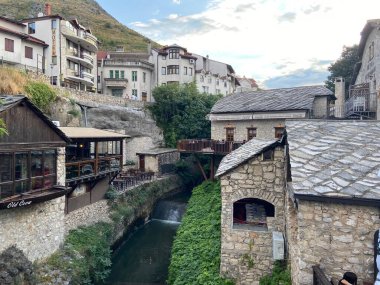 Eski şehir Mostar. Sessiz ve güzel.