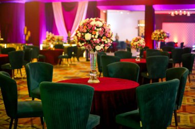 Güzel Dekorasyon Kültür Programı, Düğün Dekorasyonları, Dekorlar, Mum Işıkları