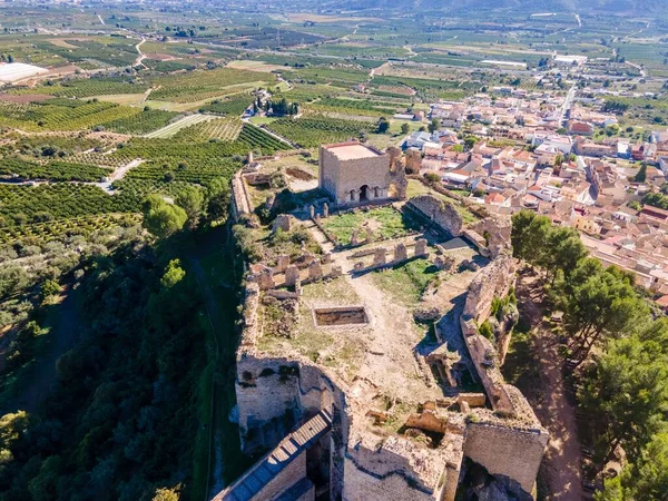 Luftaufnahme Des Dorfes Montesa Umgeben Von Gebäuden — Stockfoto