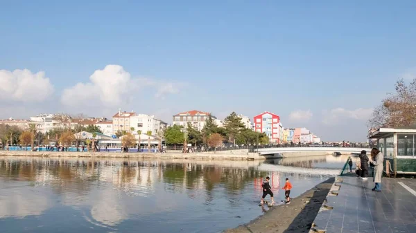 stock image A suburb of Istanbul on the shores of the Marmara Sea