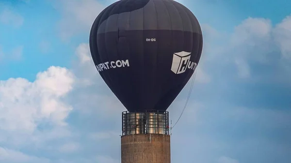 Helsinki Finlandiya Sıcak Hava Balonu Elektrik Santrali Bacası — Stok fotoğraf