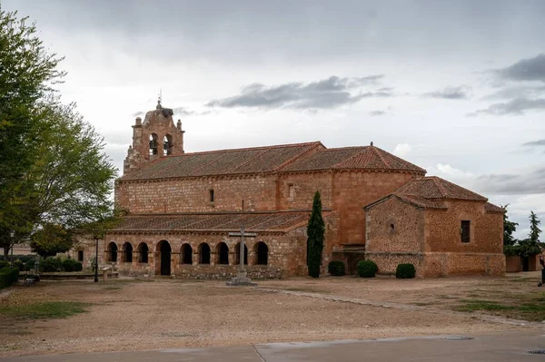 Церковь Рождества Пресвятой Богородицы Санта Мария Риаса Провинция Сеговия Испания — стоковое фото