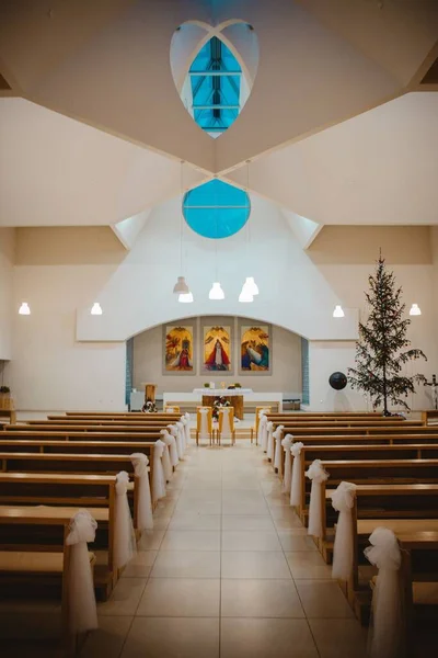 Een Binnenkant Uitzicht Van Het Eiland Van Een Kerk — Stockfoto