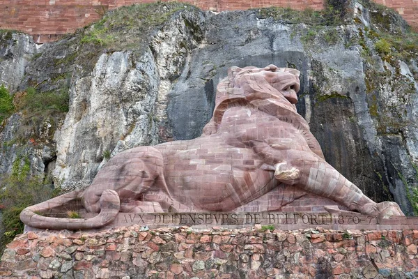 Primer Plano Estatua Del León Bartolomé Francia — Foto de Stock
