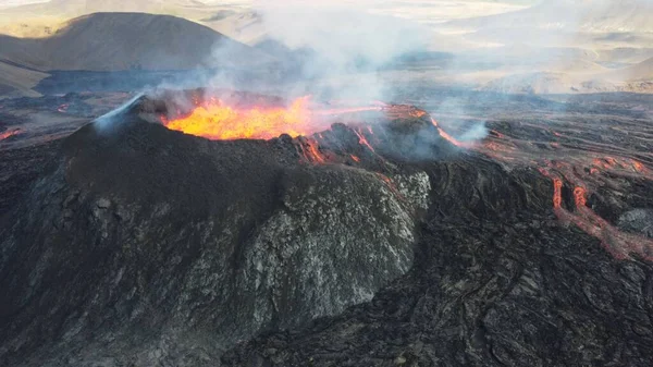 Landscape Lightening Erupting Mauna Loa Volcano Hawaii Smoke Hazy Sky — Stock Photo, Image