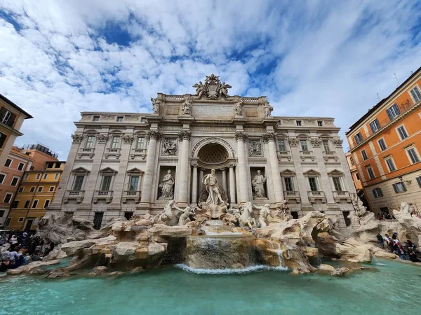 Fontaine Trevi Rome Italie Contre Ciel Nuageux — Photo