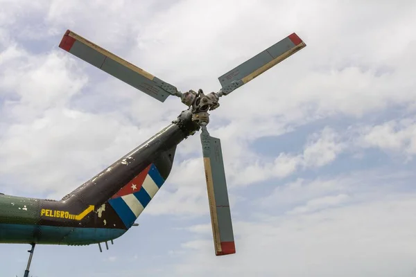 古巴武装部队的一架Mi 17型直升机 Matanzas — 图库照片