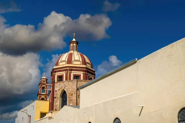 Kyrkan Mora Med Grumlig Blå Himmel Bakgrunden Guanajuato Mexiko — Stockfoto
