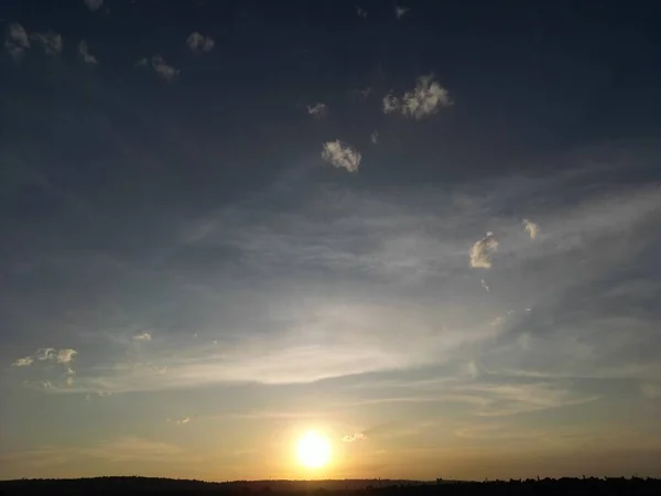 Eine Malerische Aufnahme Der Sonne Himmel Bei Sonnenuntergang Afrika — Stockfoto
