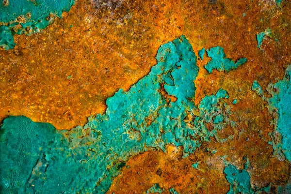 Haritayı Andıran Pullu Deniz Mavisi Boyalı Paslı Metal — Stok fotoğraf