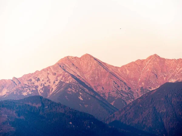 Uma Vista Panorâmica Das Montanhas Tatra Perto Liptovsky Mikulas Eslováquia — Fotografia de Stock