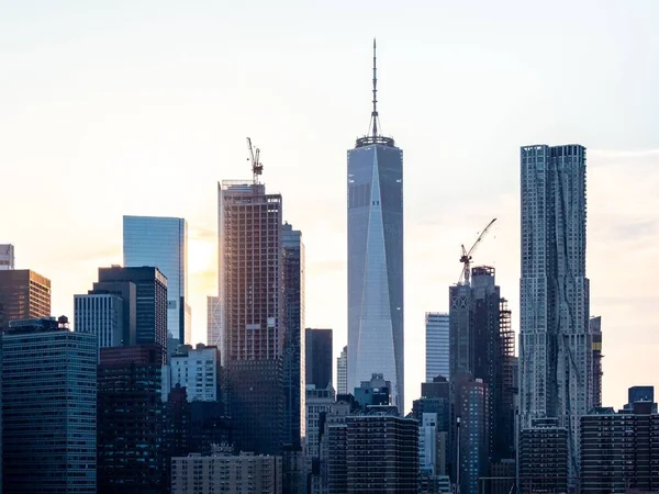 アメリカ合衆国ニューヨーク市マンハッタンのダウンタウンの空中スカイライン — ストック写真