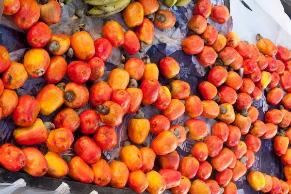 Fresh Cashew Fruit Also Known Cashew Apple Sale Local Outdoor — Stock Photo, Image