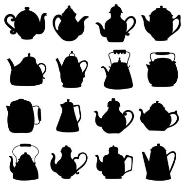 Çaydanlık ve çaydanlık koleksiyonu çeşitli şekil ve boyutlarda sergilenmektedir.