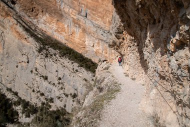 Montrebei Kanyonu 'ndaki manzara Katalonya' daki kuraklık döneminin sonuçlarını gösteriyor