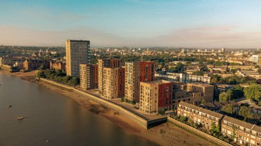 Köpek Apartmanları Adası, Londra, Birleşik Krallık