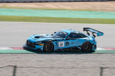 Mercedes Benz AMG GT3 EVO Barcelona Katalunya pistinde Fanatec GT World 'de