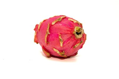 Pitaya ya da Dragon meyveleri beyaz arka planda izole edilmiş