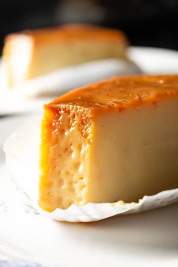 Showcasing delicious creamy caramel flan