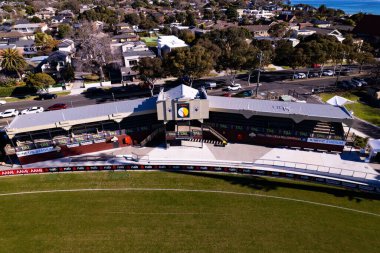 Avustralya 'nın banliyö spor stadyumu Grandstand ve Oval
