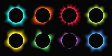 Çemberin büyük bir kümesi gradyanı ile çerçeveleri aydınlatır. Siyah arkaplanda sekiz tane renkli neon pankart var. Vektör illüstrasyonu