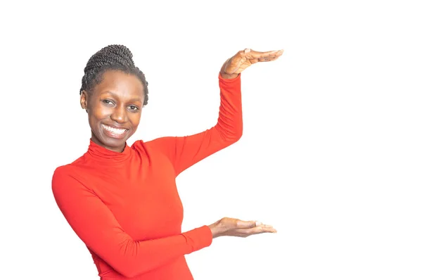 Joven Mujer Africana Señalando Derecha Para Una Adición Fondo Blanco — Foto de Stock