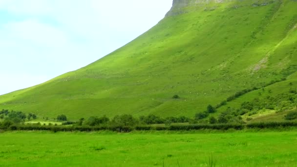 View Mount Benbulbin Sligo Ireland — Stock video