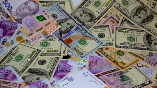 Bankbiljetten Engels Pond Dollar Euro Close Een Donkerwitte Achtergrond — Stockvideo