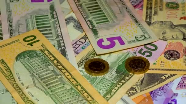 Банкноти Англійський Фунт Долар Євро Крупний План Темному Білому Тлі — стокове відео