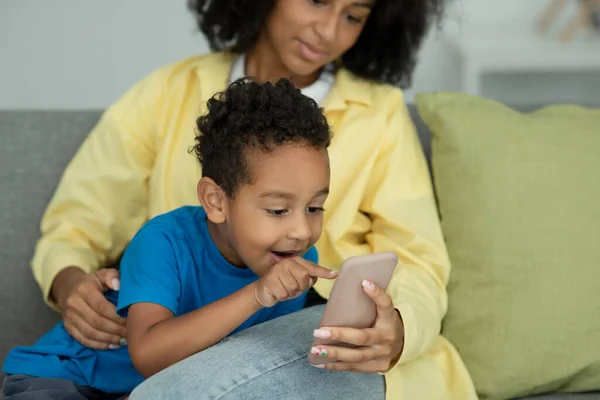 Happy Excited Black Boy Mom Sister Celebrate Success Smartphone While — Stock Photo, Image