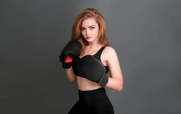 Boxing Girl Determined Sport Woman Athletic Body Using Boxing Gloves — Stock Photo, Image