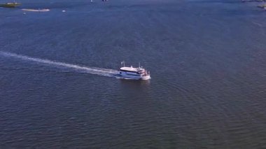 Charleston 'daki tekne İHA ile uçuyor.
