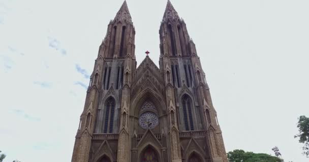 Aerial Cinematic View Saint Philomena Church Mysore National Landmark One — Video
