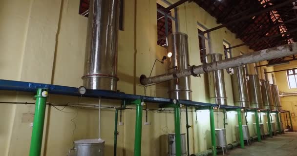 Closeup Oil Extraction Distillation Machines Tanks Factory — стоковое видео