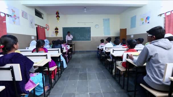 Kaiwara Chikkaballapura India January 2017 Back View Students Listening Lecture — Stock Video