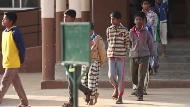 Kaiwara Chikkaballapura India January 2017 Closeup Video School Children Moving — Stockvideo