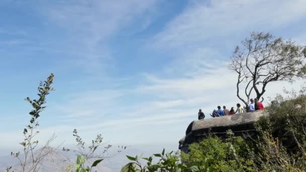 Chikkaballapur India January 2023 Breathtaking Scene People Watching Nature Edge — Vídeo de Stock