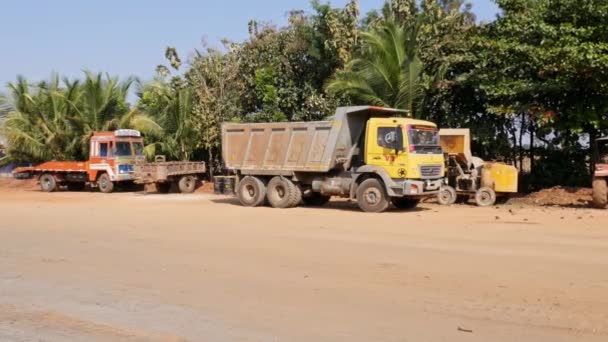Vijayanagara India January 2023 Wide View Big Truck Lorry Parked — Vídeos de Stock