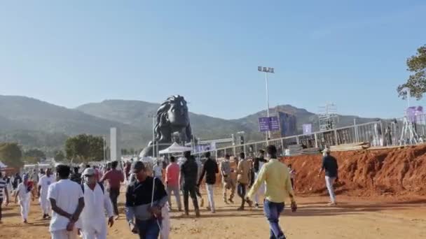 Chikkaballapur India January 2023 Wide View Adiyogi Shiva Statue Amidst — стокове відео