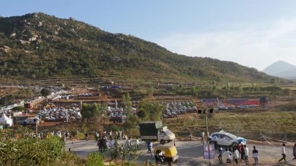 Chikkaballapur India Enero 2023 Amplia Vista Una Multitud Personas Vehículos — Vídeo de stock