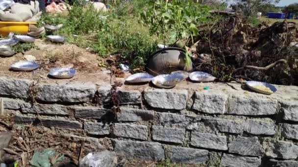 Religious Event People Threw Food Ground Sunny Day — Wideo stockowe