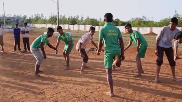 2017 Kaiwara Chikkaballapura India 2017 Wide View Male Students Playing — 비디오