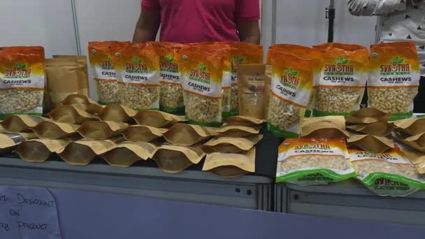 Bangalore India January 2023 Close Indian Cashew Displayed Millet Organics — Stockvideo