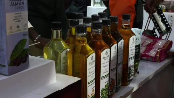 Bangalore India January 2023 Close Cold Pressed Oil Bottles Displayed — Video