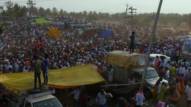 Виджаянагара Индия Февраля 2023 Широкий Обзор Огромной Толпы Собравшейся Время — стоковое видео