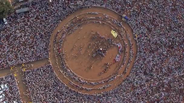 Aerial Top View Massive Crowd Gathered Fields Hindu Religious Festival — Stockvideo