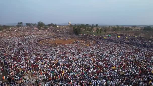 Aerial Top View Huge Crowd People Gathered Annual Hindu Religious — Stock video