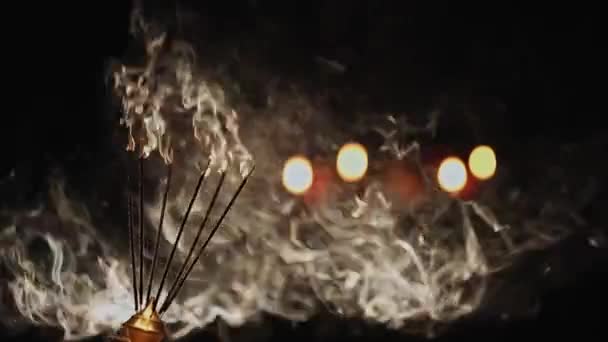 Cinematic Video Burning Incense Sticks Smoke Black Blur Background Advertisement — Stock Video