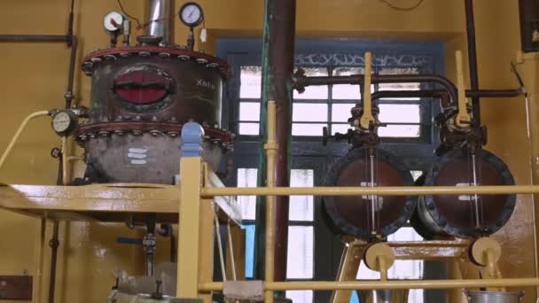 Машины Оборудование Мыльной Фабрике Танки Внутри Фабрики Автоматы Производству Мыла — стоковое видео