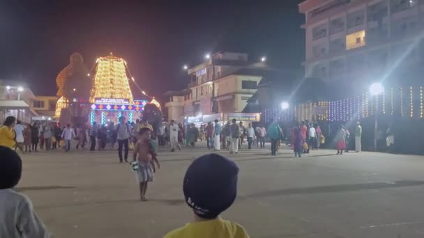 Dakshina Kannada Inde Avril 2023 Jeunes Enfants Avec Des Chapeaux — Video